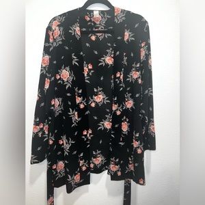 Forever 21 Black and Pink Floral Kimono